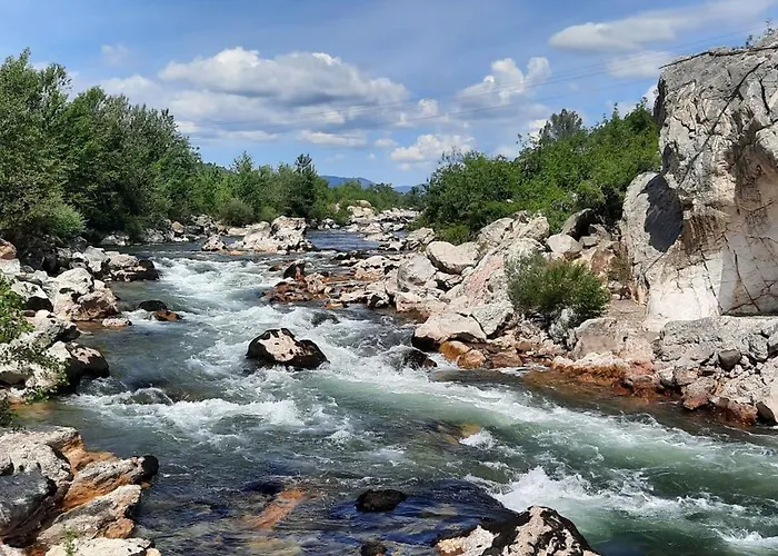 Denise 200 M Riviere Orb Cessenon-sur-Orb